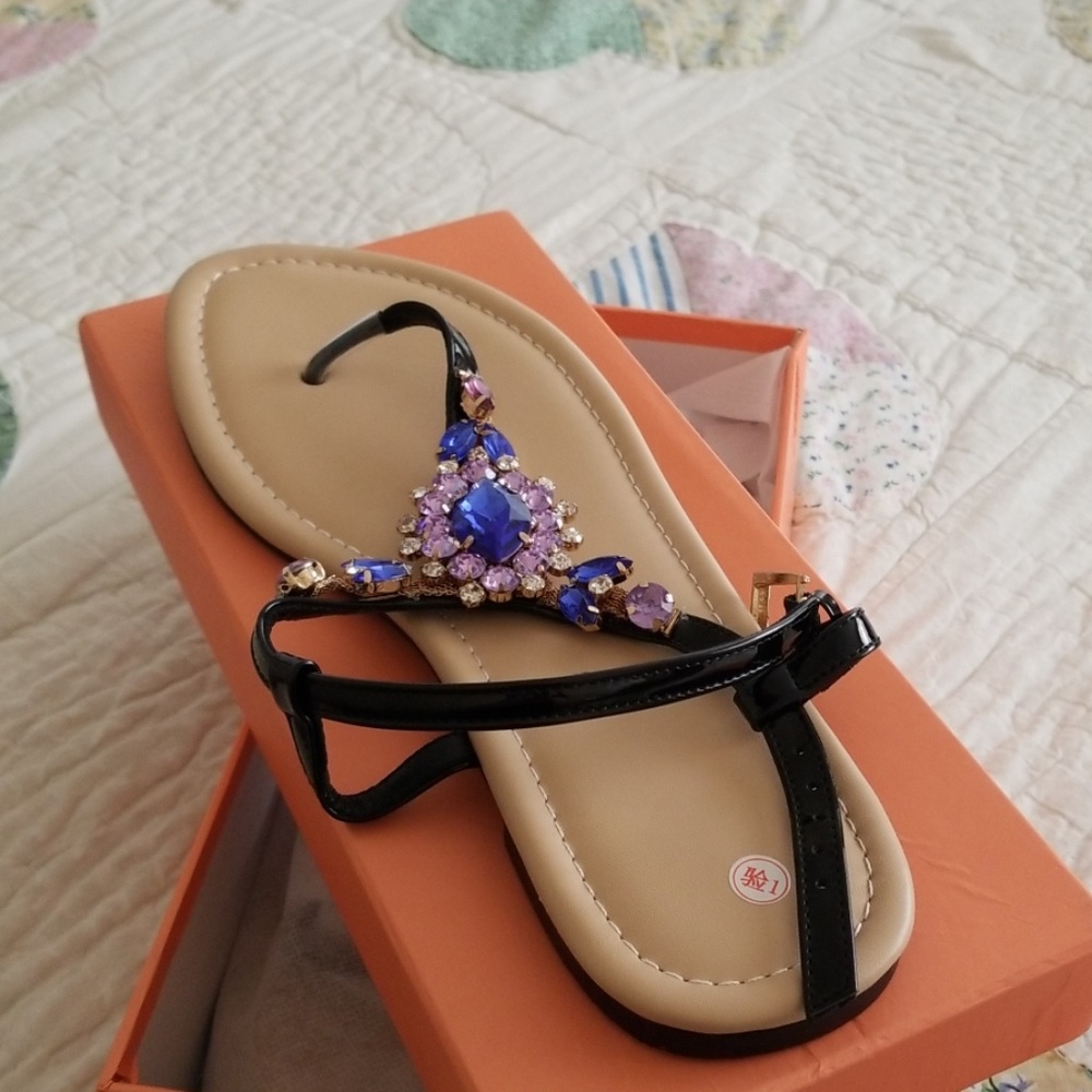 Sandles